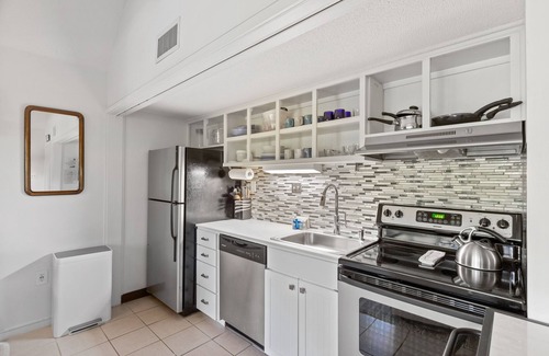 West Beach Village Villa | Central, spacious in heart of Kiawah