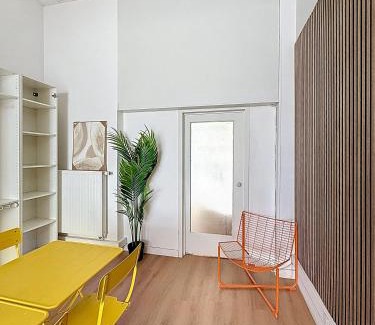 Sint-Gillis Apartment | Central Spot - Louise
