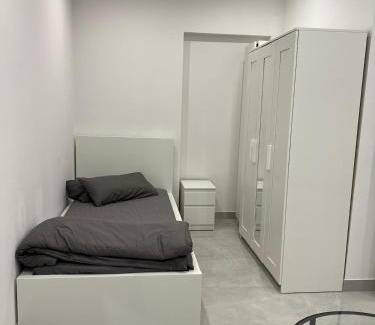 Leverkusen Apartment | Central Stadion Suite nähe Köln Bayer Stadion