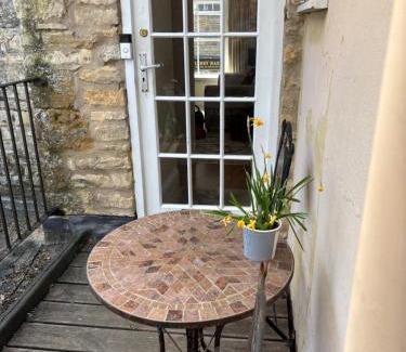 Stow-on-the-Wold Apartment | Central Stow Bakehouse Flat