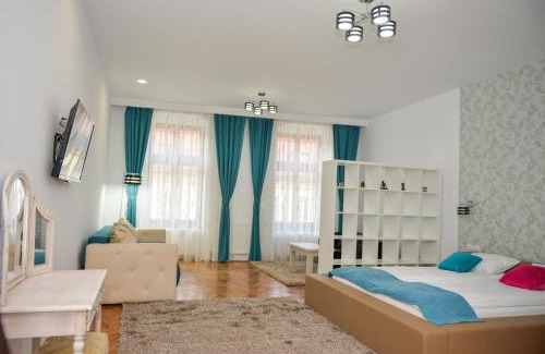 Historic Center Apartment | Central Studios