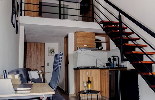 Villeta Apartment | Central Suites by H&R