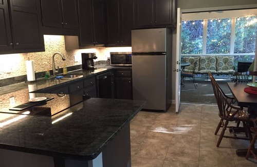 Boone House | Central to Blowing Rock, App State, Tweetsie, Downtown Boone and Ski Mountains!