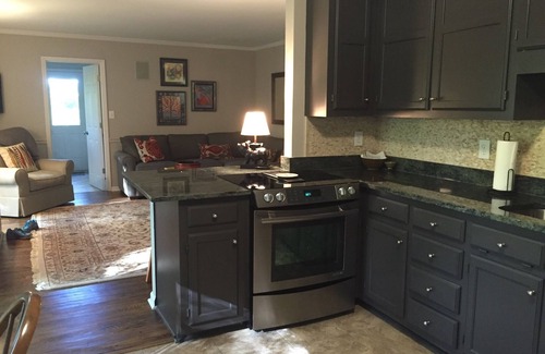 Boone House | Central to Blowing Rock, App State, Tweetsie, Downtown Boone and Ski Mountains!