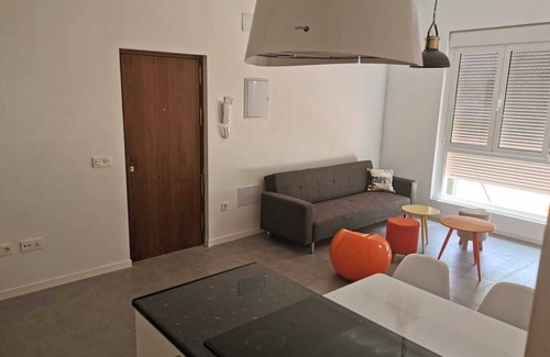 Torremolinos City Centre Apartment | Central Torremolinos: Loft Style flat by the pool