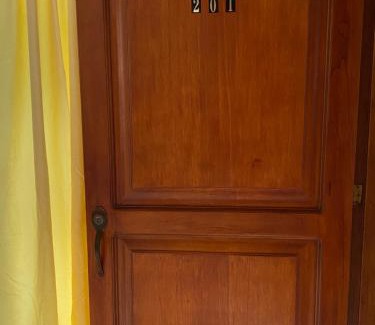 Santa Marta Apartment | Central-walking distance to the beach/downtown+A/C