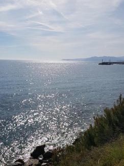 San Fruttuoso Apartment | Centrale & Parking