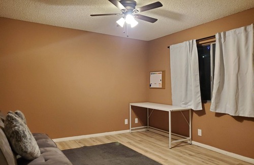 Lancaster House | Centralized Private Lancaster Corner Home