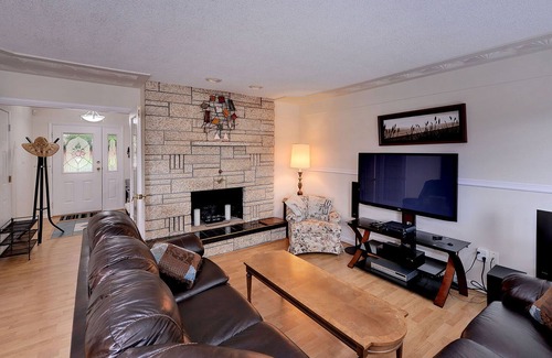Regional District of Nanaimo House | Centrally Located 3 bedroom Vancouver Island Vacation Home