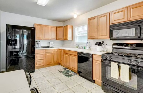 Galveston House | Centrally located and close to the ferry