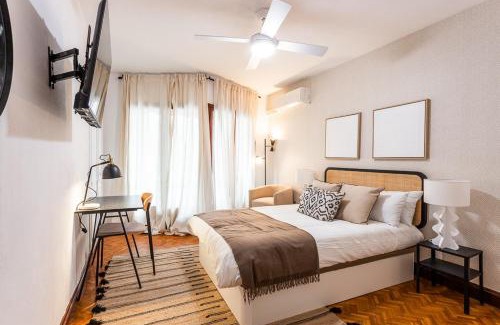 Ensanche Diputacion Apartment | Centrally located apartment