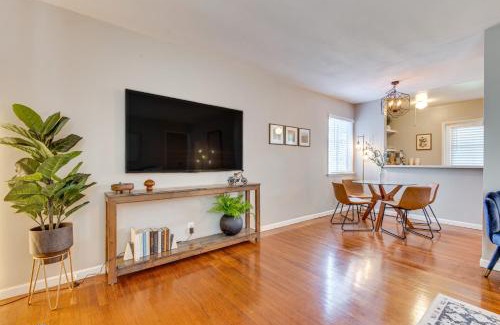 Magnolia Park House | Centrally Located Burbank Duplex Near Hollywood!