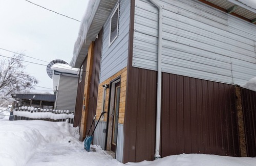 Fairbanks House | Centrally Located, comfortable 2 bedroom home