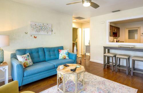 Gulfport House | Centrally Located Gulfport Duplex with Patio!