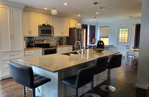 Plano House | Centrally located home in Plano