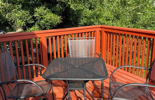 Lincoln Heights House | Centrally Located Home w/Game Room - Pet Friendly w/HUGE Yard