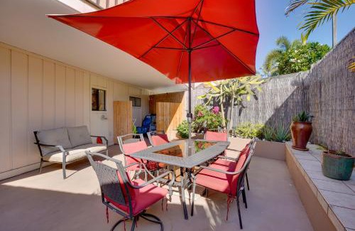 Historic Kailua Village Apartment | Centrally Located Kailua-Kona Condo with Lanai!