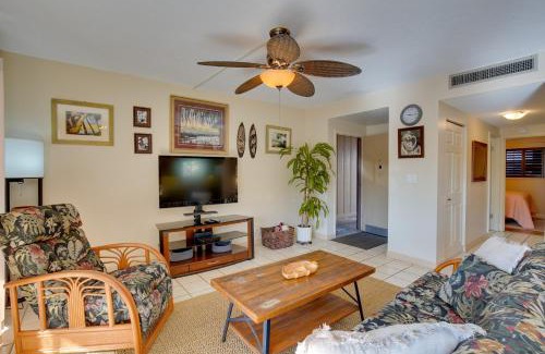 Historic Kailua Village Apartment | Centrally Located Kailua-Kona Condo with Lanai!