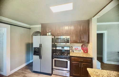 Norman House | Centrally Located Lahoma Bungalow