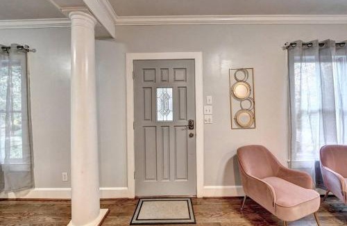 Home Park House | Centrally Located Lux Home - Sleeps 14