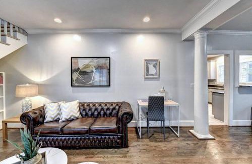 Home Park House | Centrally Located Lux Home - Sleeps 14