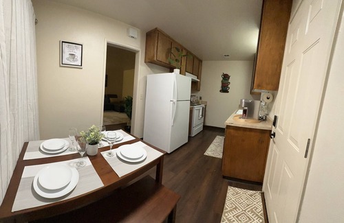 Modesto House | Centrally Located near Hospital