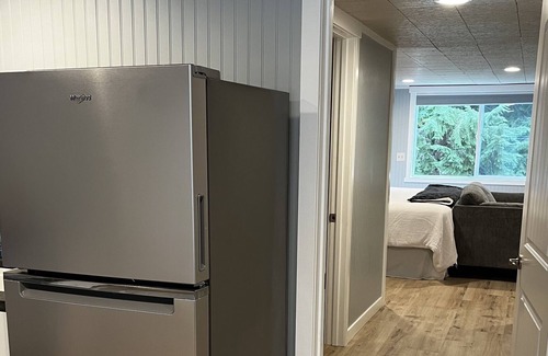 Snohomish Condo | Centrally located, newly renovated, private, cozy suite