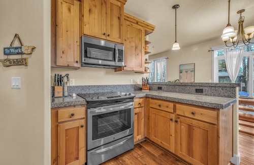 Shorepine Village House | Centrally Located Dory Pointe Home, with Ping-Pong and Streaming