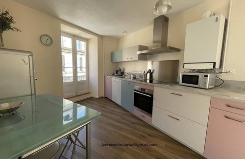 Sarlat-la-Caneda Historic Center Apartment | Centre Sarlat Appartement 4 Personnes 2 Chambres