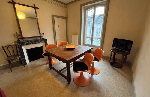 Aurillac Apartment | Centre Ville Aurillac Appartement 70 m², 3 Chambres, 5 Couchages