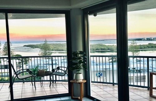 Moreton Bay Region Apartment | Centrepoint Unit 36, Amazing ocean views over the Pumicestone Passage
