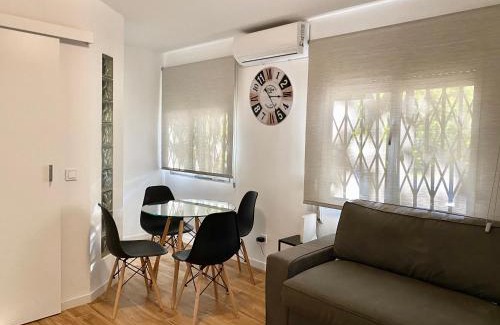 Moscardo Apartment | Centro Mirasierra - Metro Usera 02