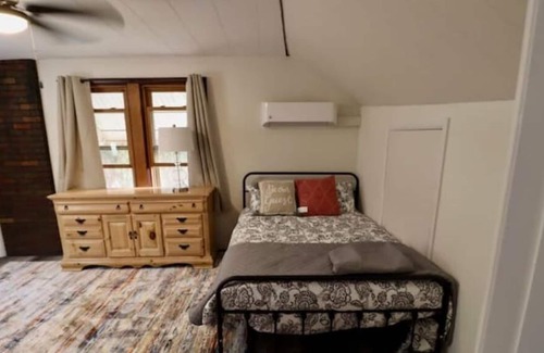 Quincy House | Century Old Craftsman Brick House