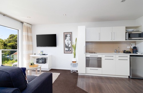 Nelson Hotel | Century Park Motor Lodge