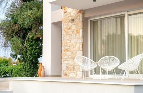 Thasos Town Apartment | CeraMio Suites