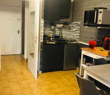 Greoux-les-Bains Apartment | CERES