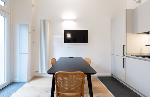Cernobbio Apartment | [Cernobbio Center] Modern Oasis with Parking