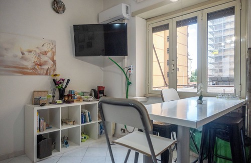 Pigneto Apartment | CERRONIS' CORNER ROMAN VACATIONS NEAR THE HEART OF ROME,