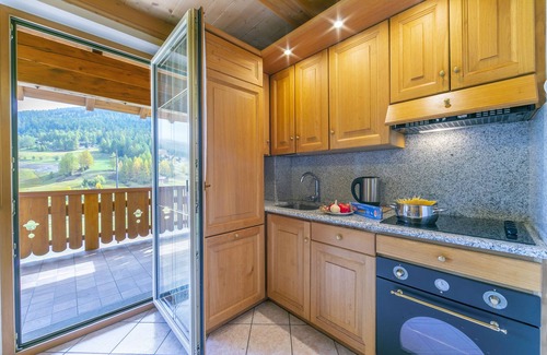 Livigno Apartment | Cervo Ski in - Ski out 200m, Livigno, Italy