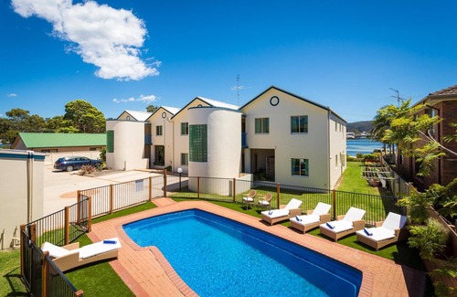 Merimbula Apartment | Cetacea Luxury Apartments - 3 Bedroom Lake View Apartment