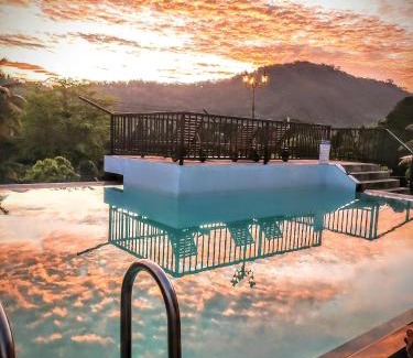 Anniwatta Hotel | Ceylon Ayu Resort Kandy