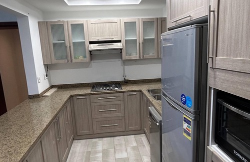 New Cairo Apartment | CFC 2BR:Walk to CFC Mall