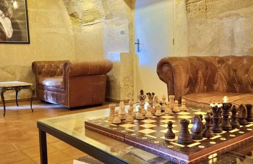 Puisseguin Hotel | Château Fleur de Roques