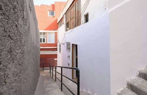 Vegueta Apartment | Charming studio in old town Triana San Telmo