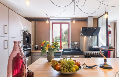 Saint-Laurent-de-Terregatte Cottage | Charming cottage with garden, WIFI and pets allowed in Saint-Laurent-de-Terregatte
