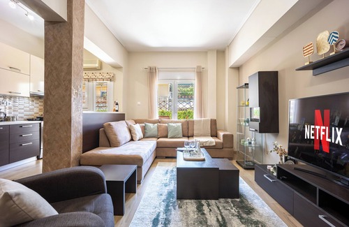 Athens City Centre Apartment | ChabbyNChill
