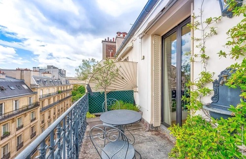 Chaillot Apartment | Chaillot - Lübeck I 1bdr by B'Your Home