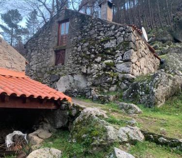 Manteigas Ski Chalet | Chalé na Montanha - Casa de Cima