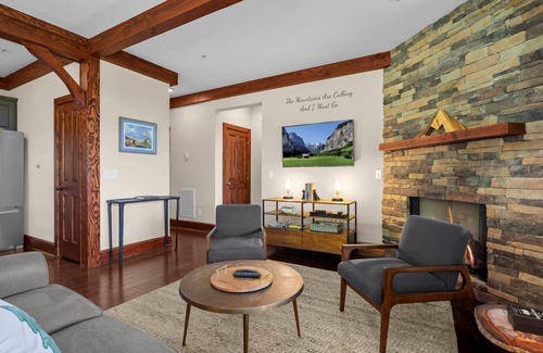 Boone Condo | Chalakee Lodge C512- Mountain View, Gated Resort, Indoor/Outdoor Pools and Hot Tub, Fitness Area,.