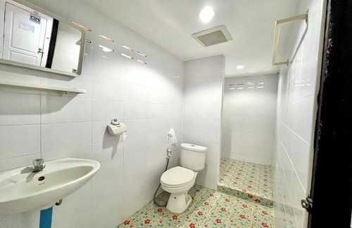 Phitsanulok Hotel | Chalalai Resort Kham Chanot